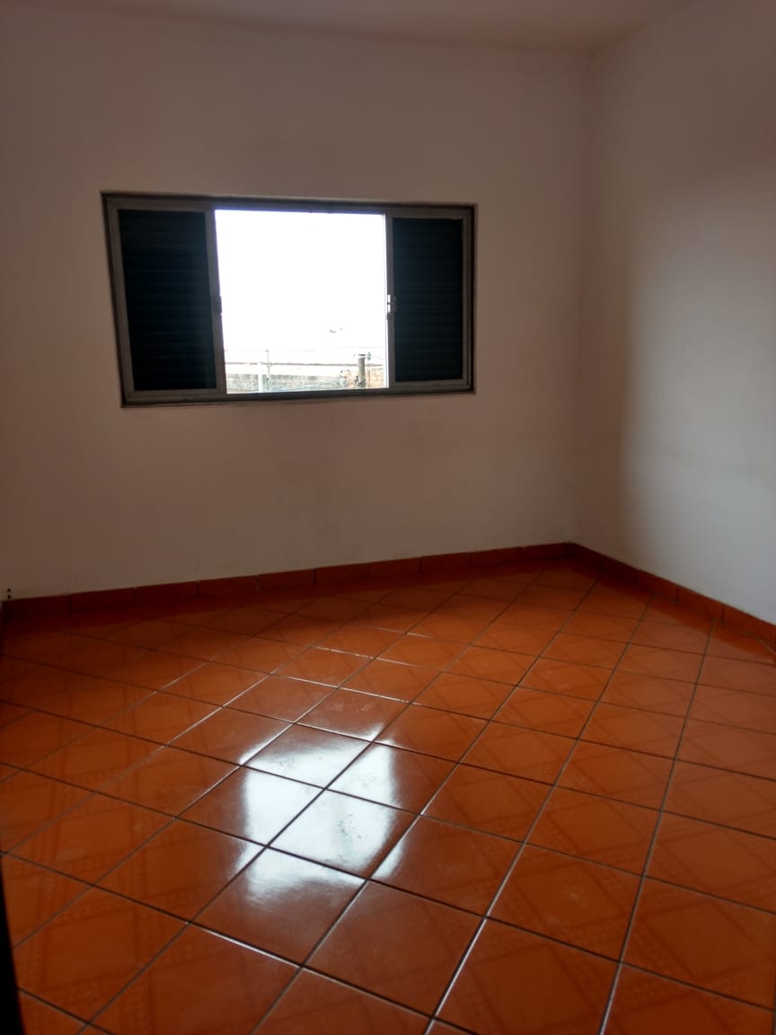 Sobrado à venda com 3 quartos, 138m² - Foto 4