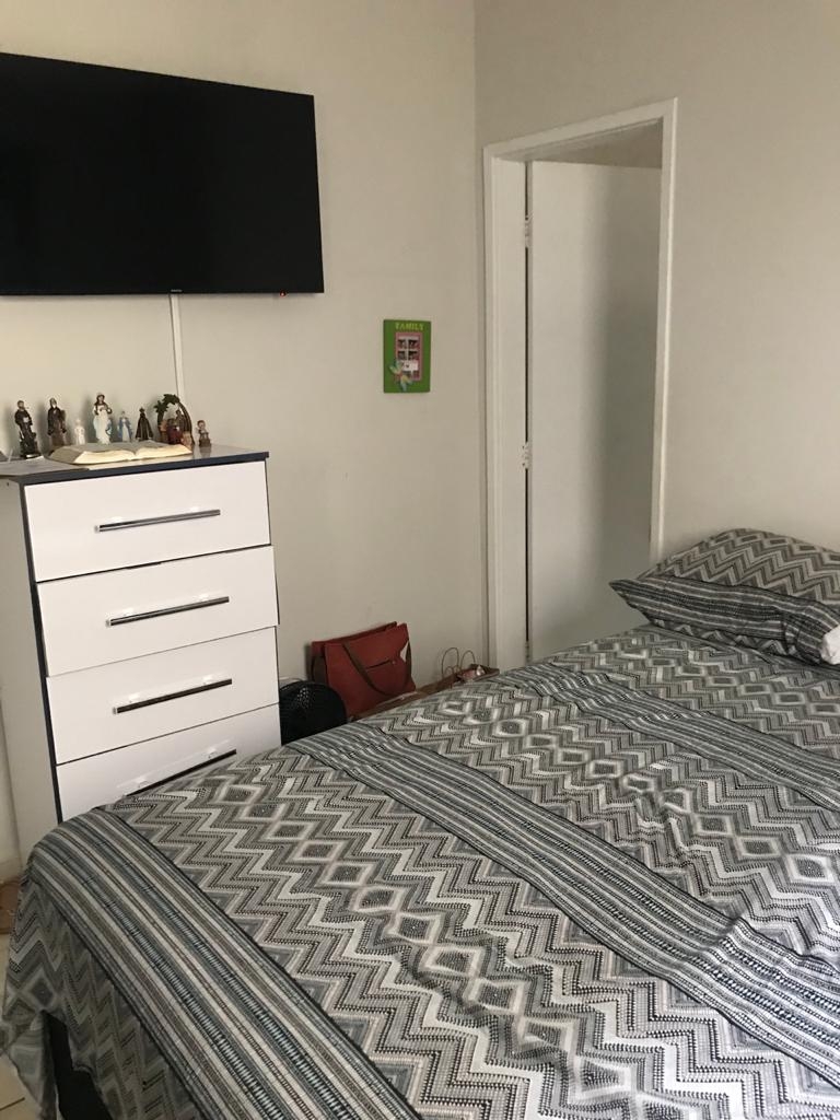 Apartamento à venda com 2 quartos, 70m² - Foto 8