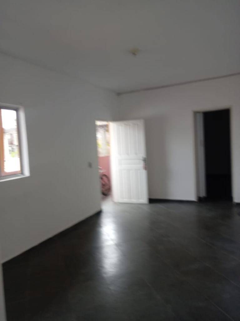 Casa à venda com 5 quartos, 211m² - Foto 17