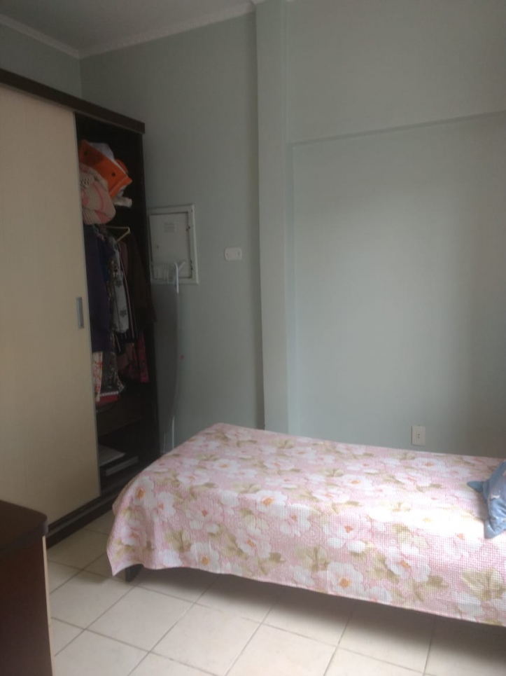 Casa à venda com 3 quartos, 250m² - Foto 7