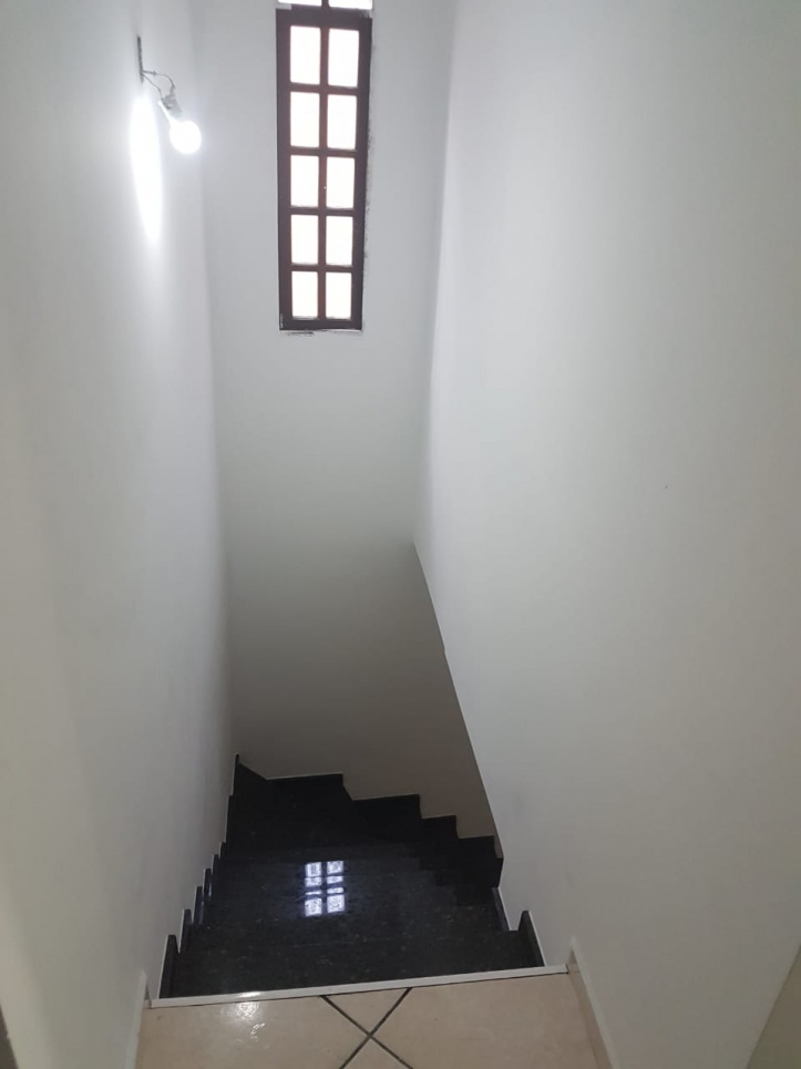 Sobrado à venda com 3 quartos, 240m² - Foto 6